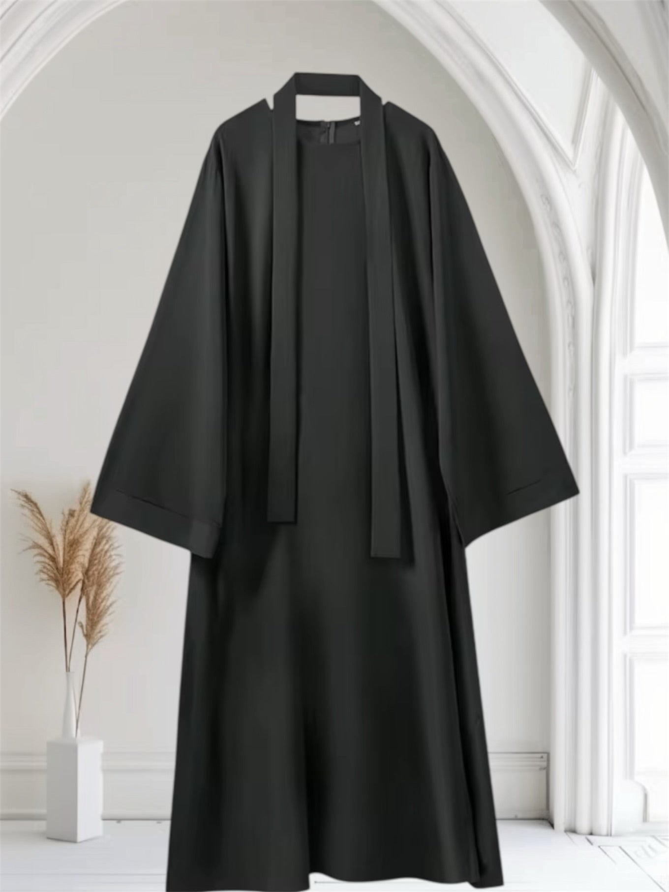 Essential Dubai Abaya | Dark Green