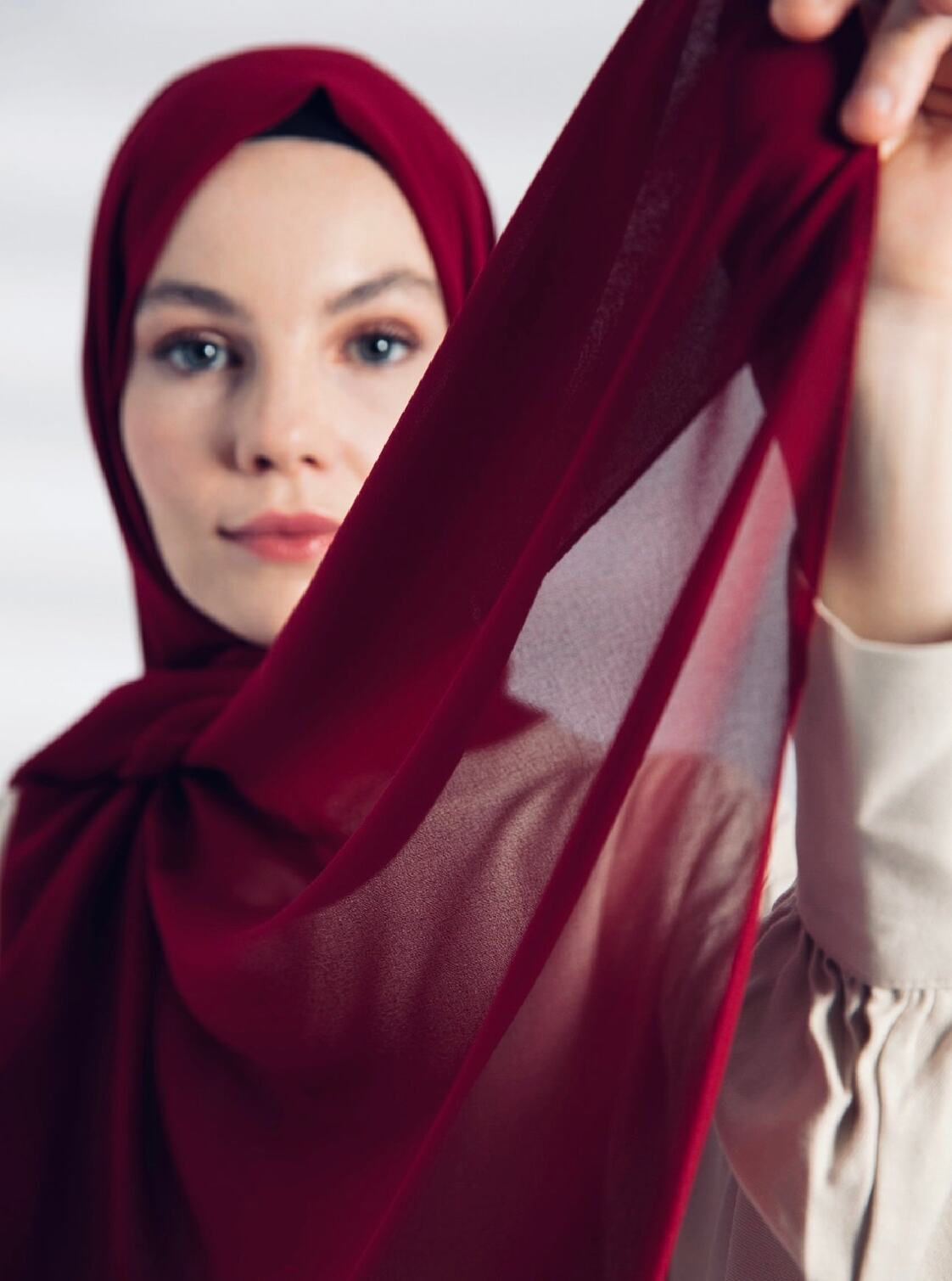 Chiffon Hijab Plum - Ayesha’s Collection