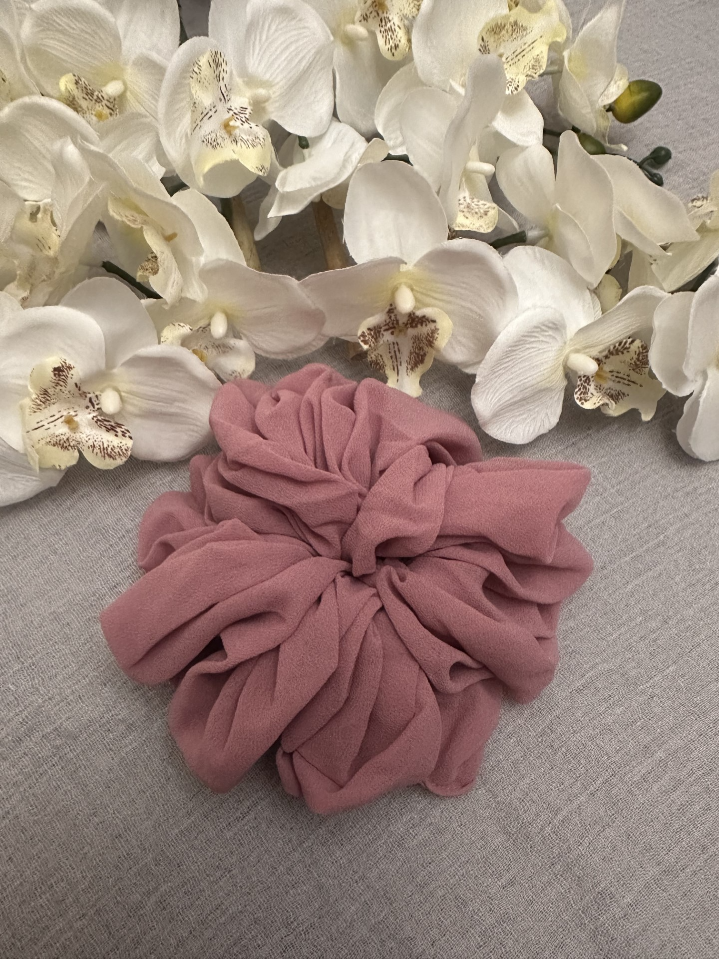 Large Chiffon Scrunchie (Pink)