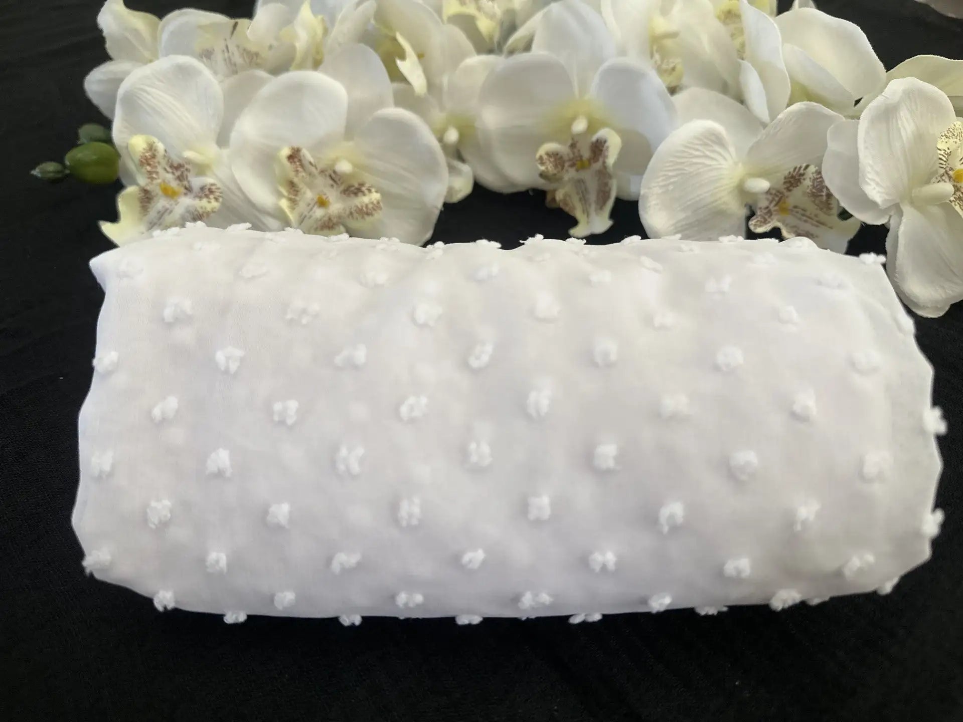 Pom Bubble Chiffon Hijab (White) - Ayesha’s Collection